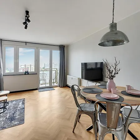 Wladyslawa Iv By Downtown גדינייה