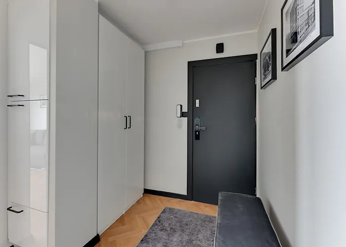 Władysława Iv By Downtown